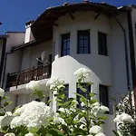 Отель Pinerose 4*