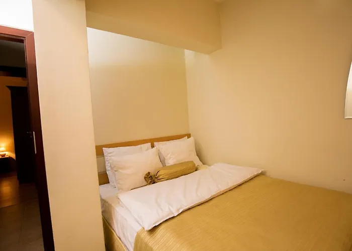 Pinerose 4* バンスコ