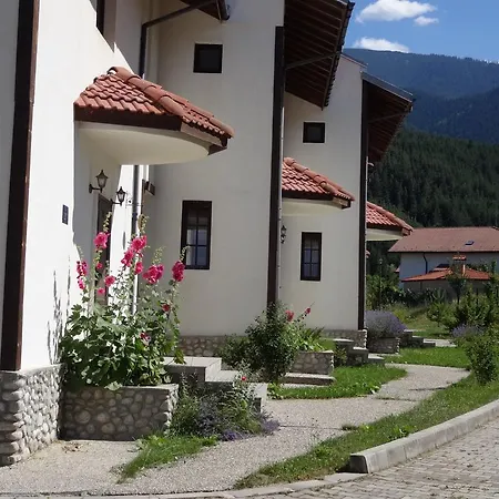 Otel Pinerose 4*