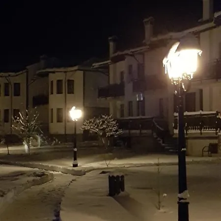 Pinerose Hotel