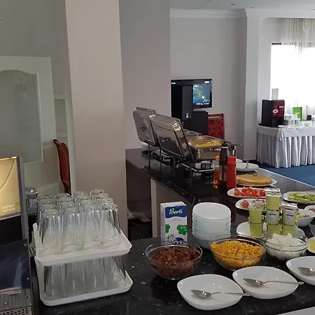 Pinerose Otel