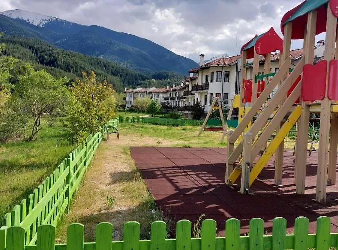 Pinerose Szálloda 4*