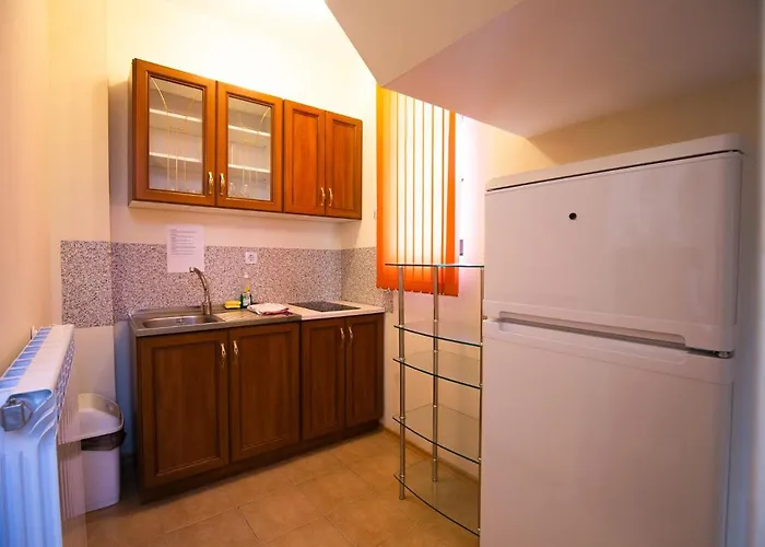 Pinerose Szálloda 4*